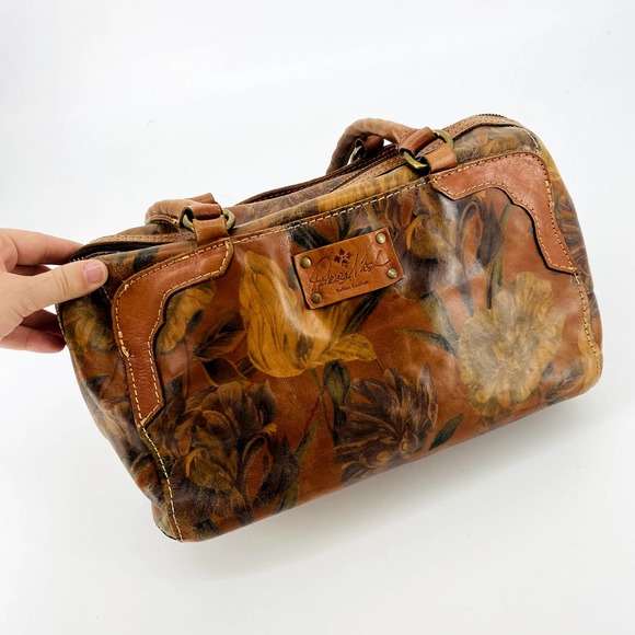 Patricia Nash Handbags - Patricia Nash Brown Floral Leaf Print Multi Pocket Handheld Shoulder Purse